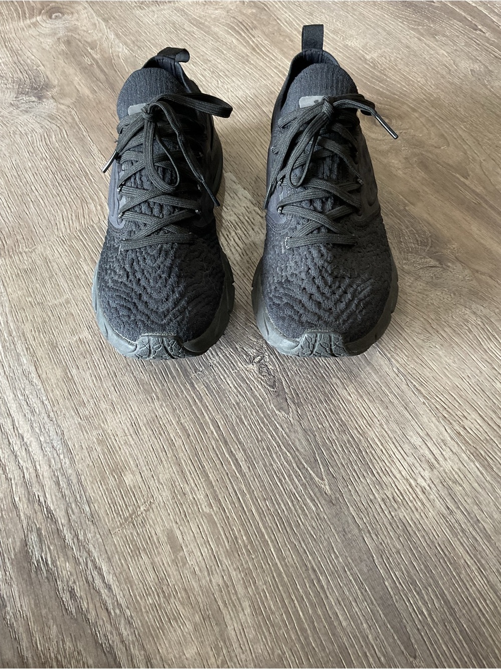 Under Armour Men's Black Knit Athletic Sneakers
